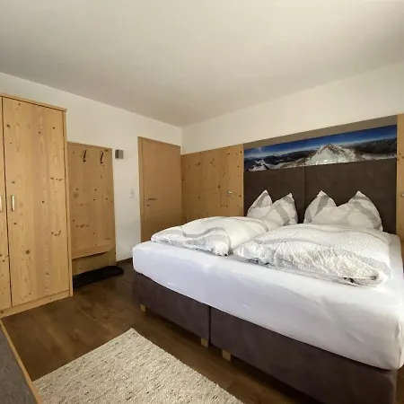 Haus Wierer Mayrhofen Room photo